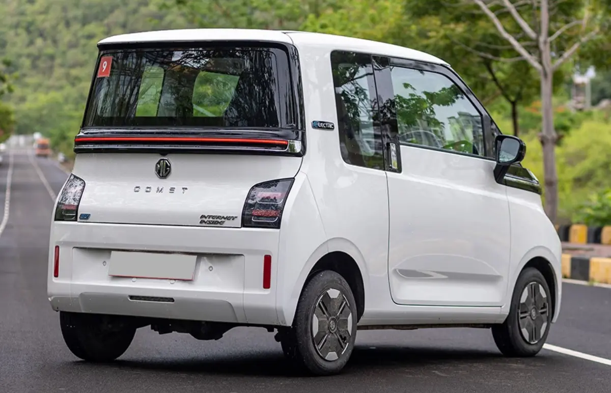 MG Comet EV Pros And Cons